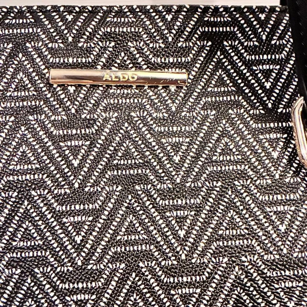 NWOT Aldo Black White Luggage Monogram Signature Weekender Duffle Bag Carry on